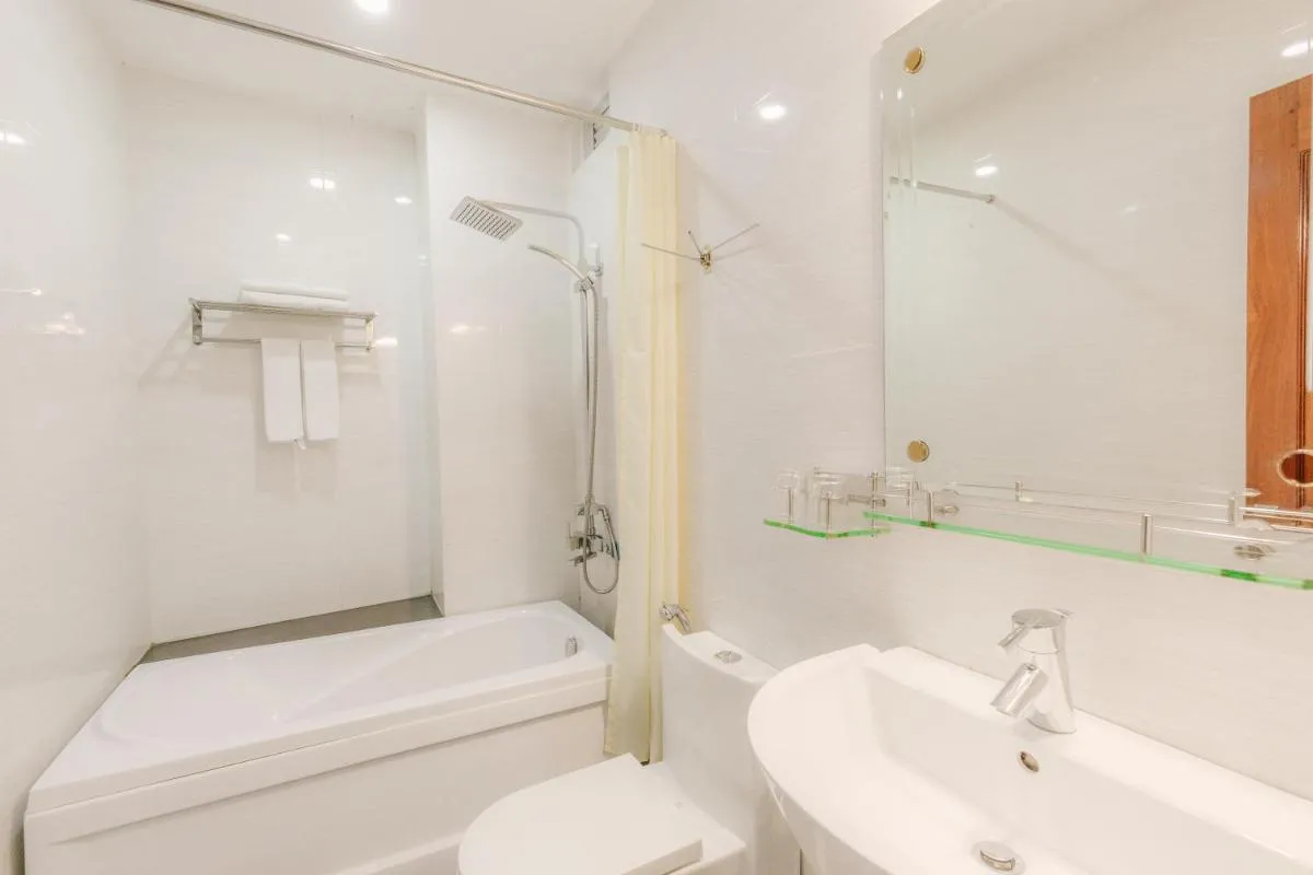 Image 3 of Diamond Luxury Ben Thanh