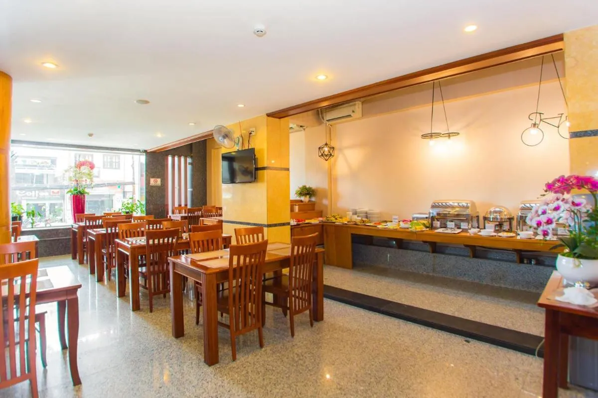 Image 3 of Dong Do Hotel