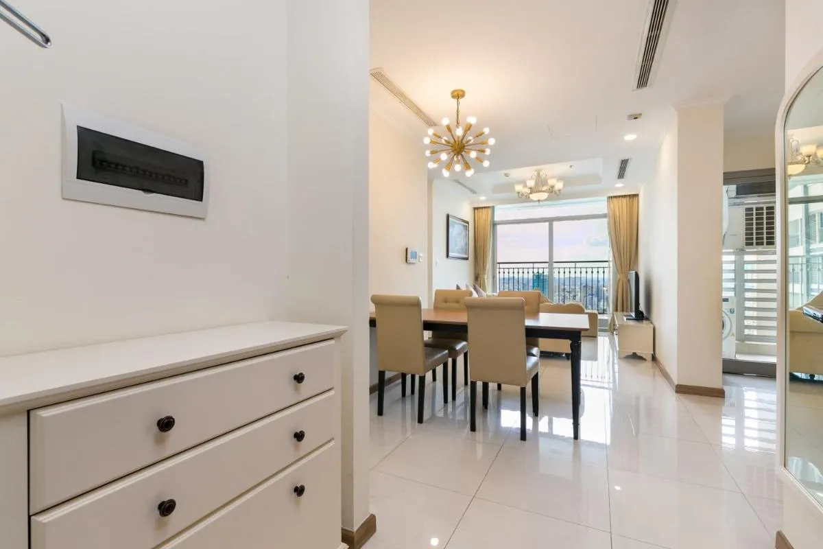 Image 3 of Elvita Landmark Luxury Residence