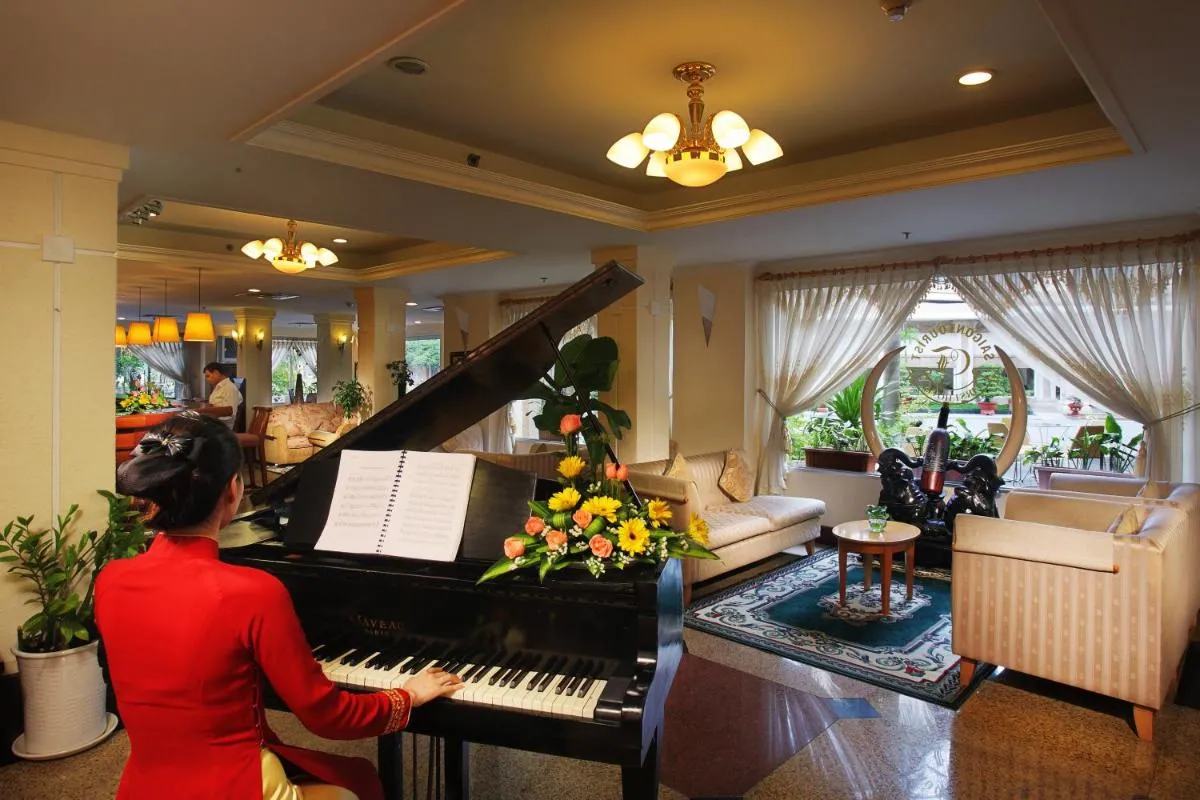 Image 3 of First Hotel