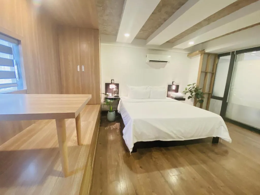 Image 1 of Gemini Saigon APARTMENT