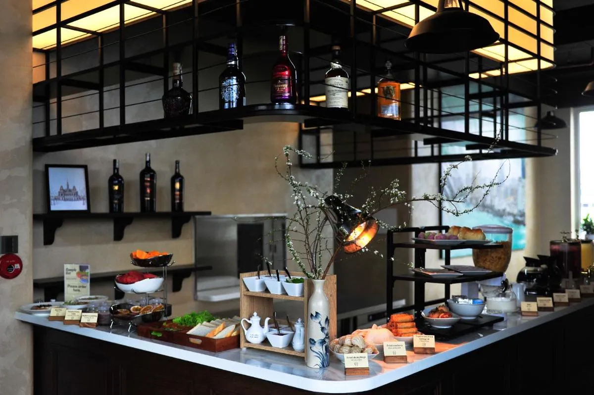 Image 3 of Hato Saigon Boutique Hotel & Rooftop