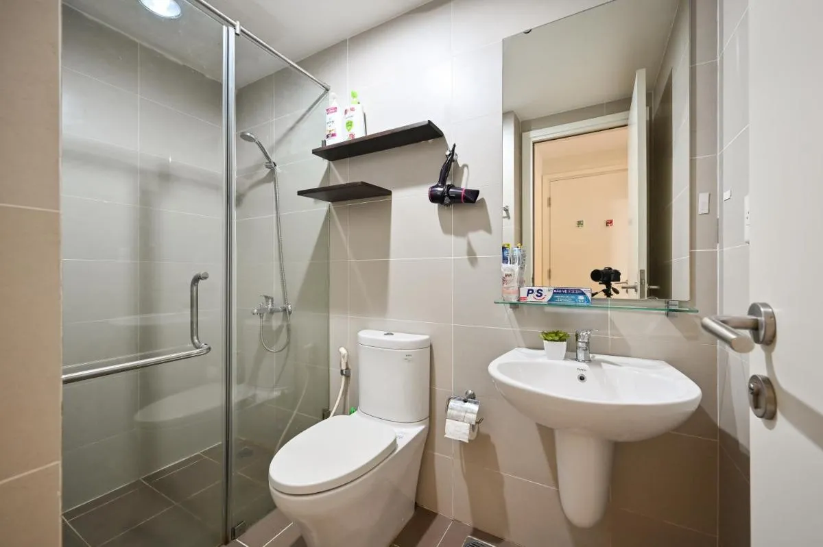 Image 3 of High Class 2 Bedrooms Masteri Thao Dien Apartment, Fully Furnished With Full Amenities