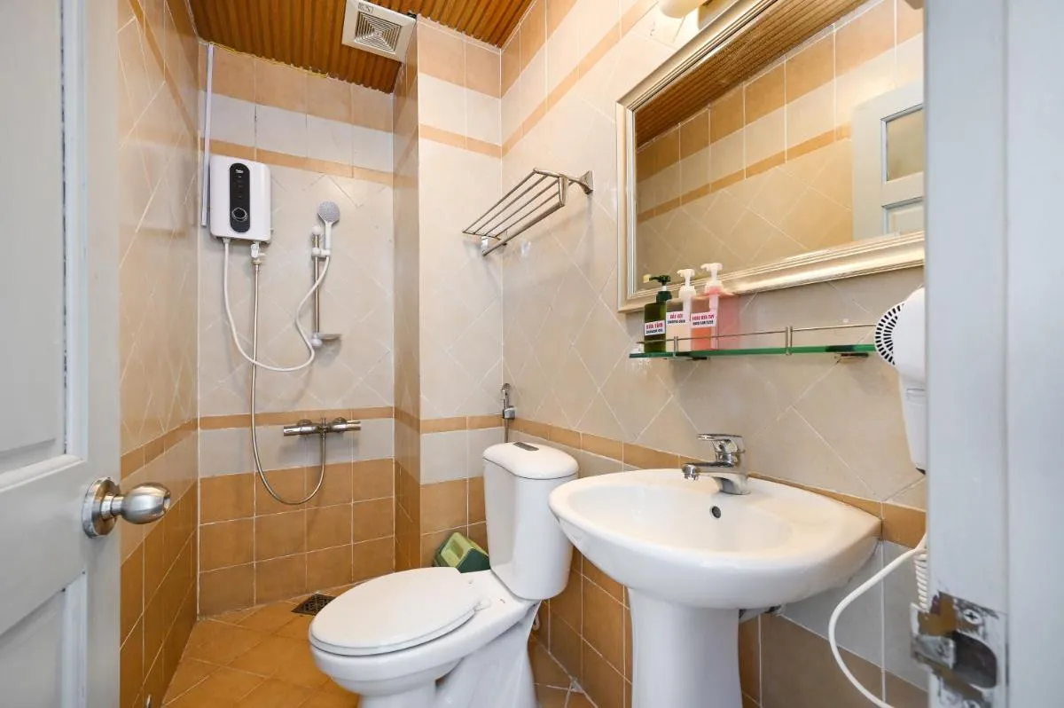 Image 3 of Huyen Home