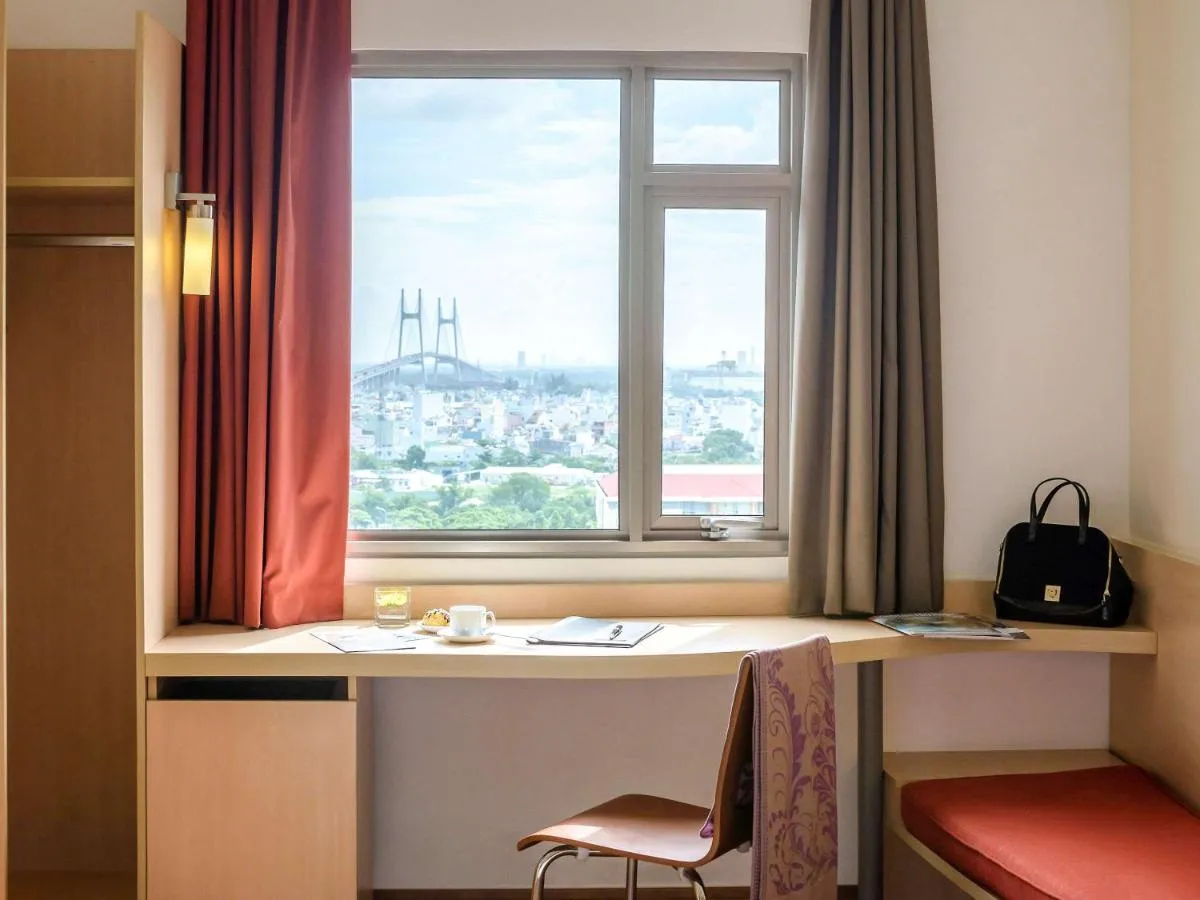 Image 3 of Ibis Saigon South