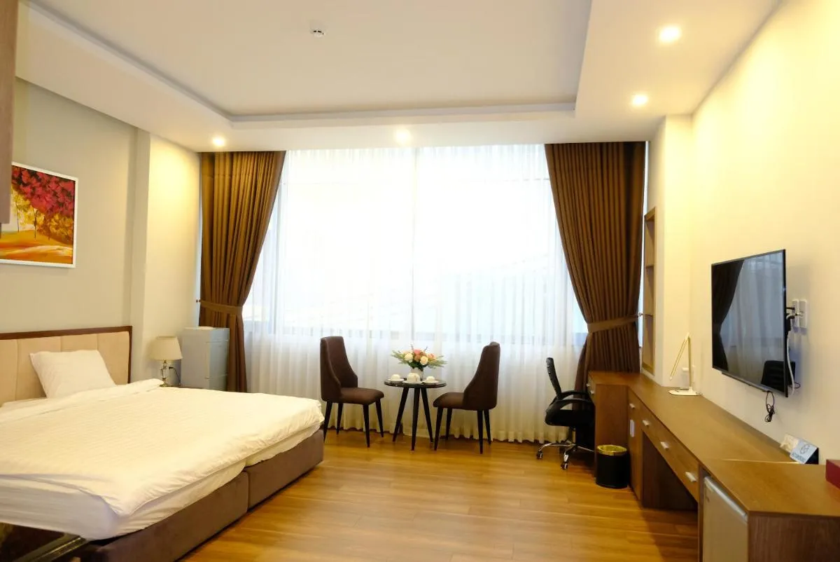 Image 5 of JB Central Apartment