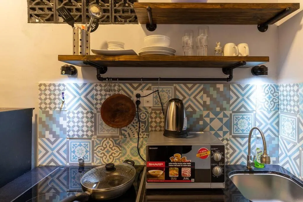Image 3 of Kitchen Netflix @Ben ThanhＳａｉｇｏｎＨｉｄｅｏｕｔ130 Pastuer