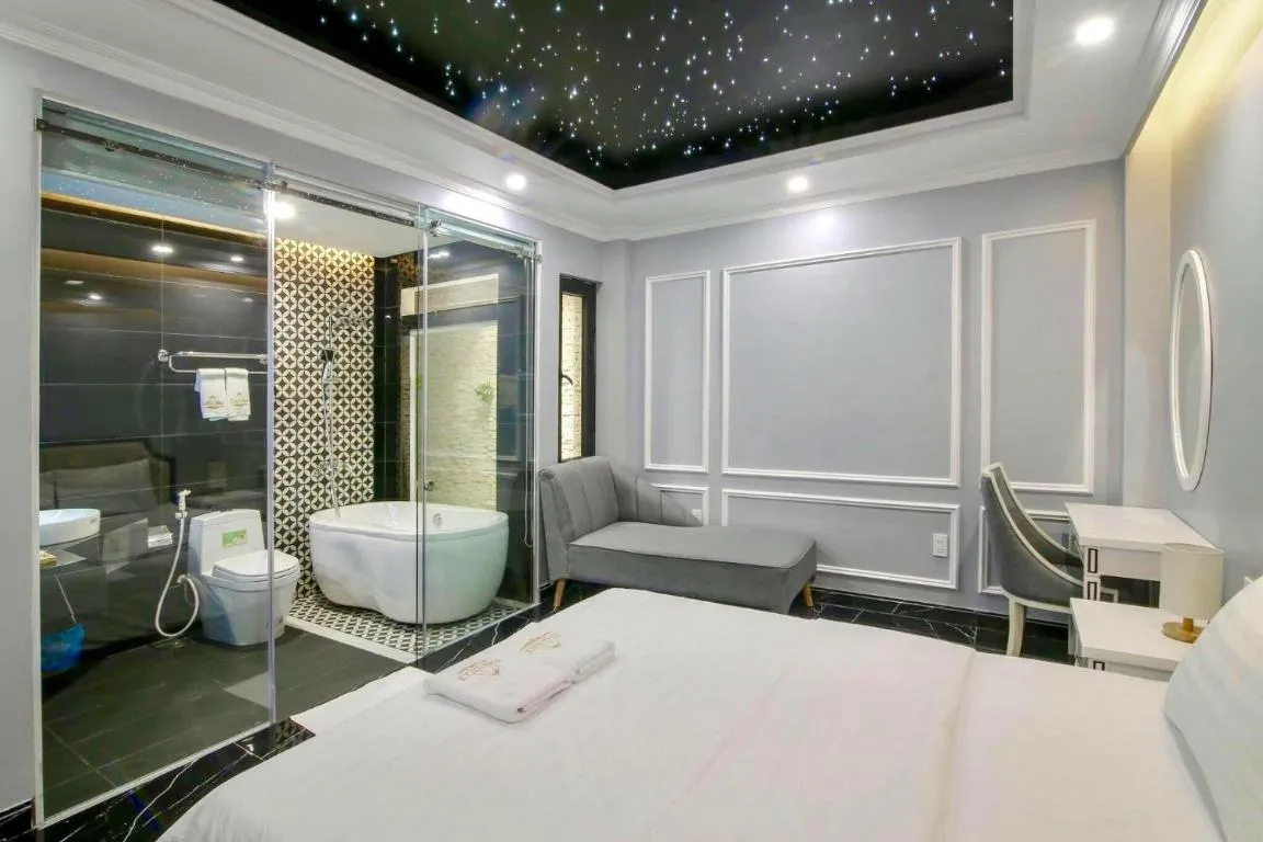 Image 1 of La Galerie Hotel