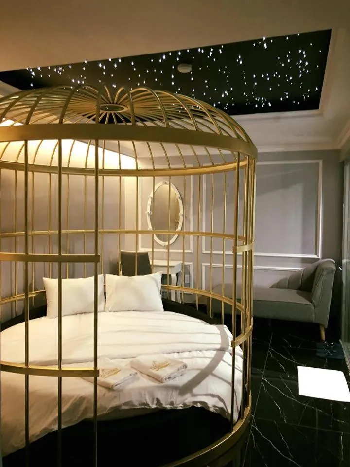 Image 4 of La Galerie Hotel