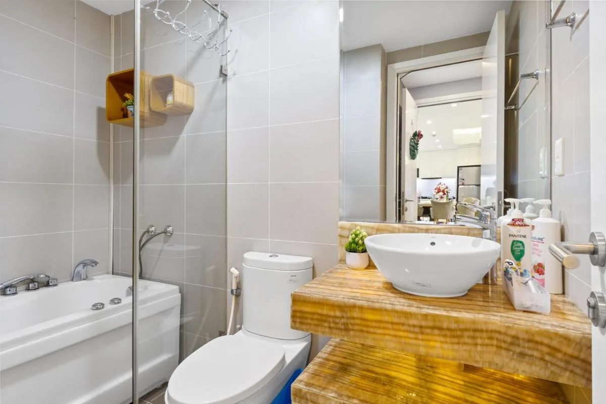 Image 3 of Landmark View Cozy 2 BR condo in Masteri Thao Dien