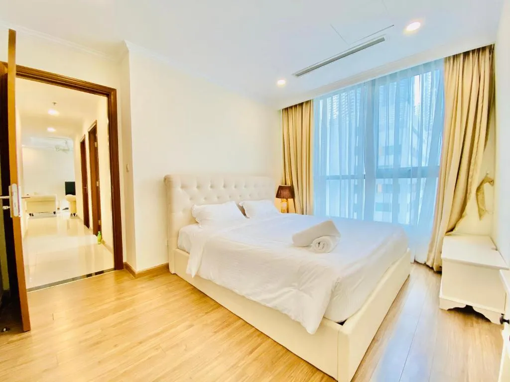 Image 1 of Landmark Vinhomes Service Apartment