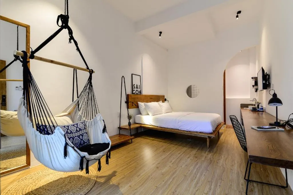 Image 1 of Leaf Signature Hotel – Lá Group