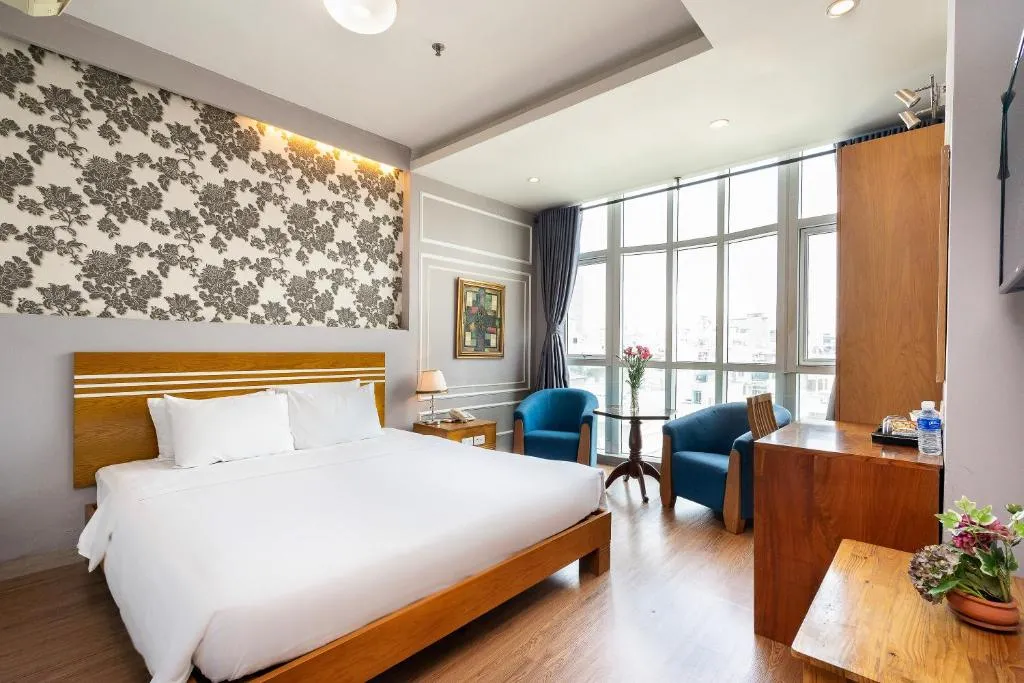 Image 1 of Lucky Star Hotel 266 De Tham