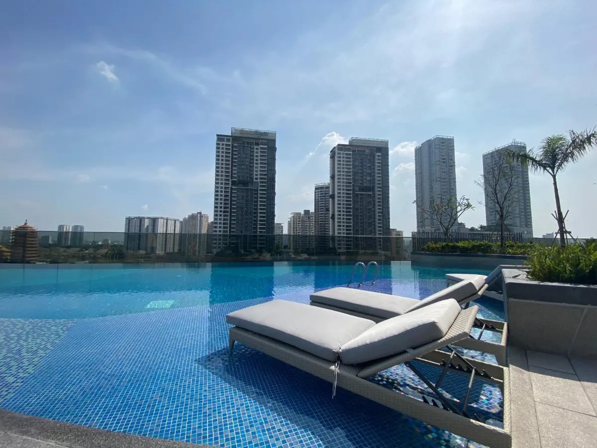 Image 3 of Lumiere Riverside – Raymond Holm – Luxurious 5-star apartment