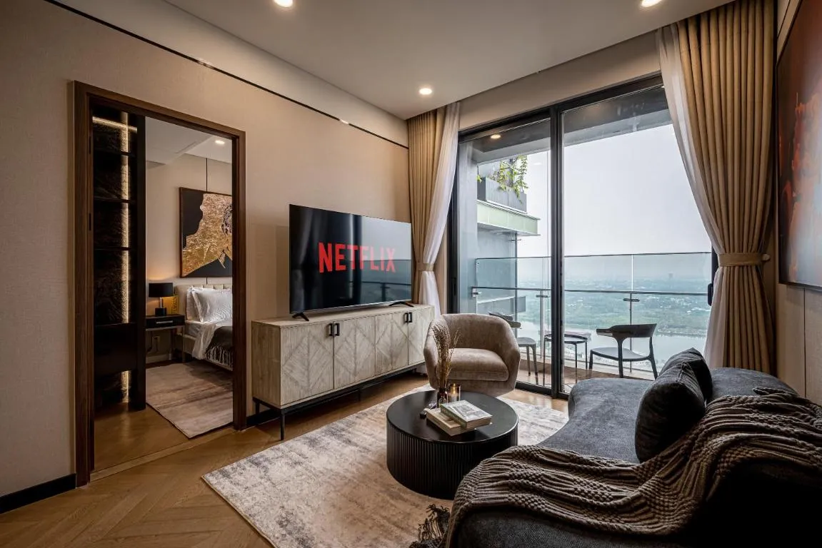 Image 1 of Lumiere Riverside – Raymond Holm – Luxurious 5-star apartment
