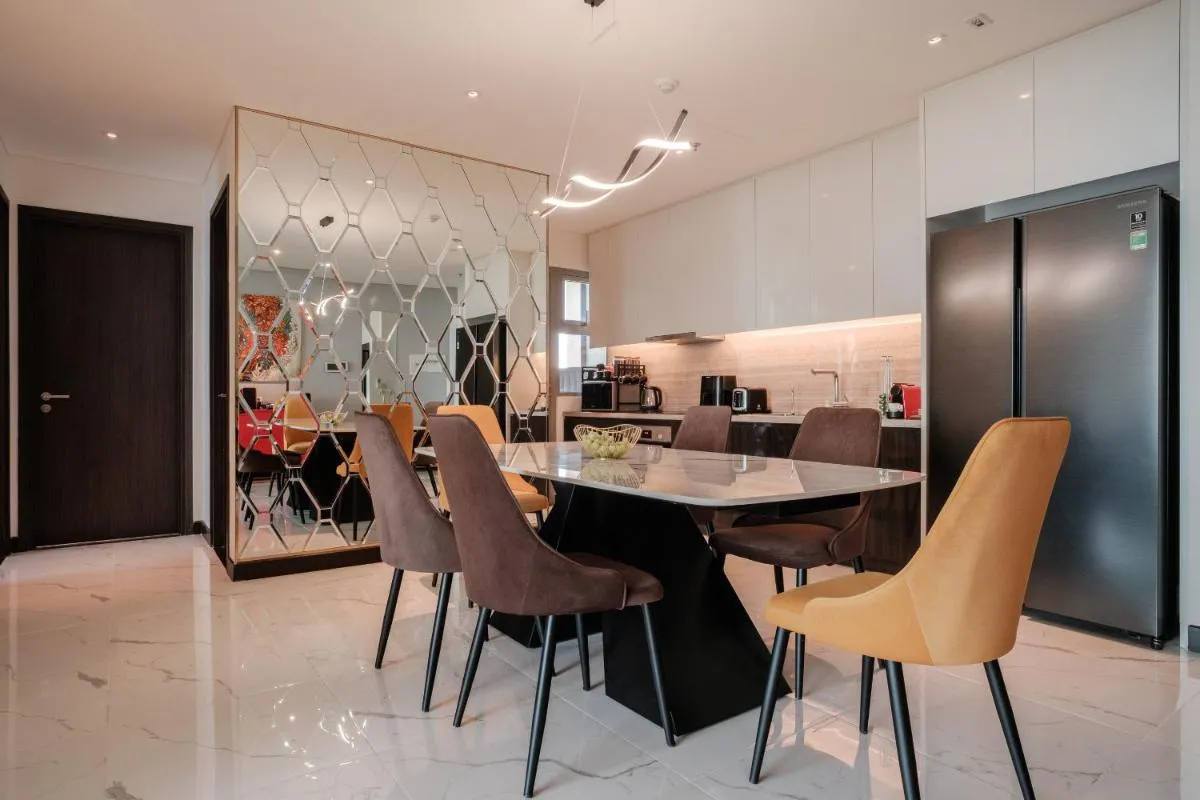 Image 3 of Lux Executive Residence @ Empire City by CIRCADIAN