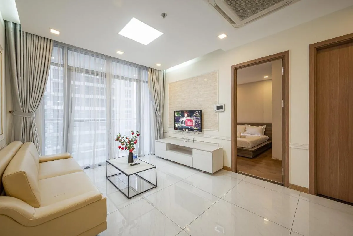 Image 3 of Luxury Apartment at Vinhomes Central Park