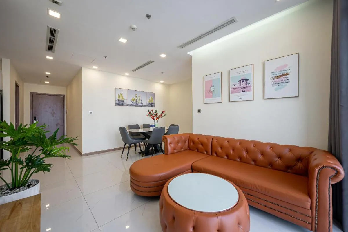 Image 4 of Luxury Apartment at Vinhomes Central Park
