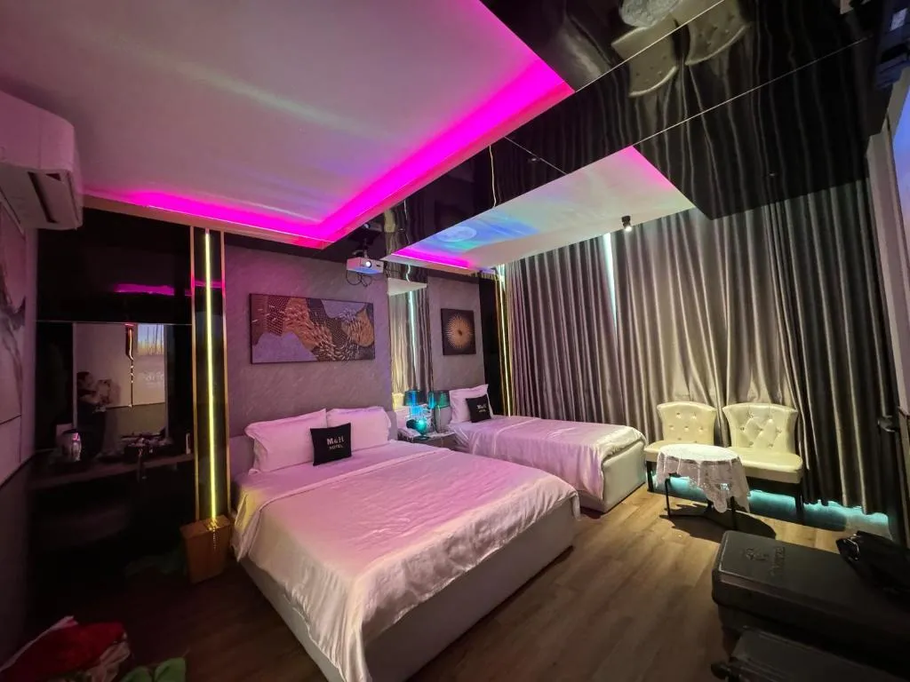 Image 1 of M&H Lux Hotel