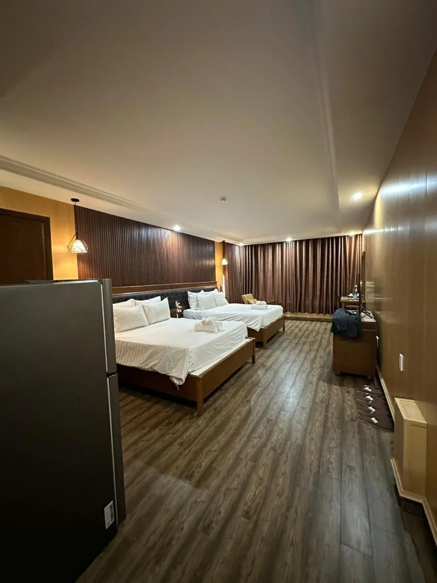 Image 5 of Mandarin Hotel