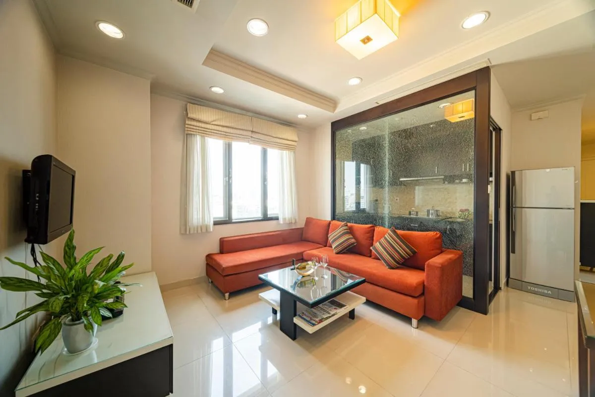 Image 5 of Mayfair Suites
