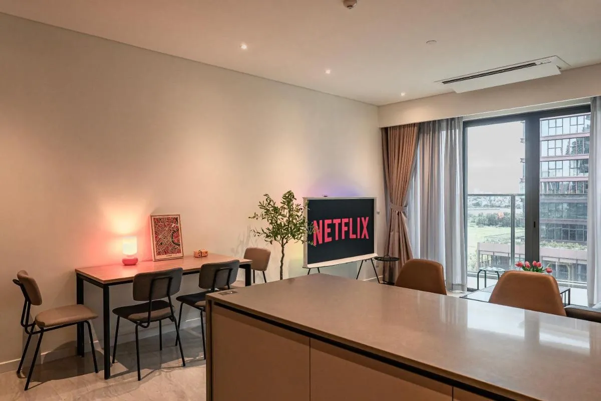 Image 3 of Metropole Opera 2 bedrooms apartment