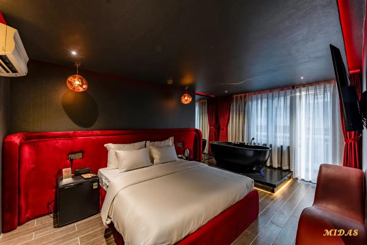 Image 5 of Midas Hotel 2