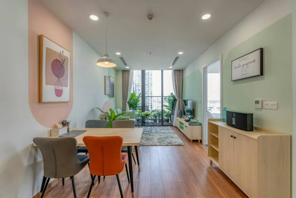 Image 1 of Modern, fully equipped and stunning city view 2BR Apt, 5m to PMH