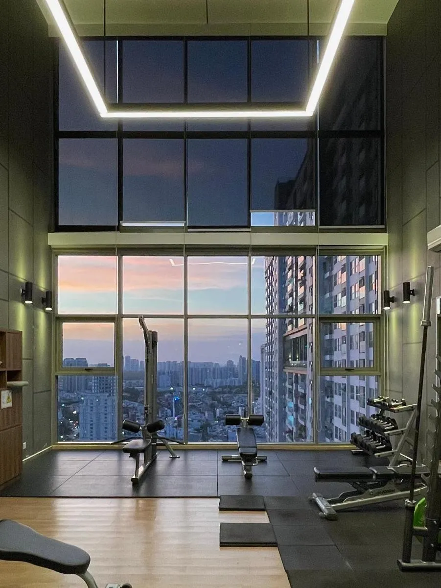 Image 4 of OKAERI saigon – Infinity swimming pool – Luxury apartment and cozy – 2bed 2bath