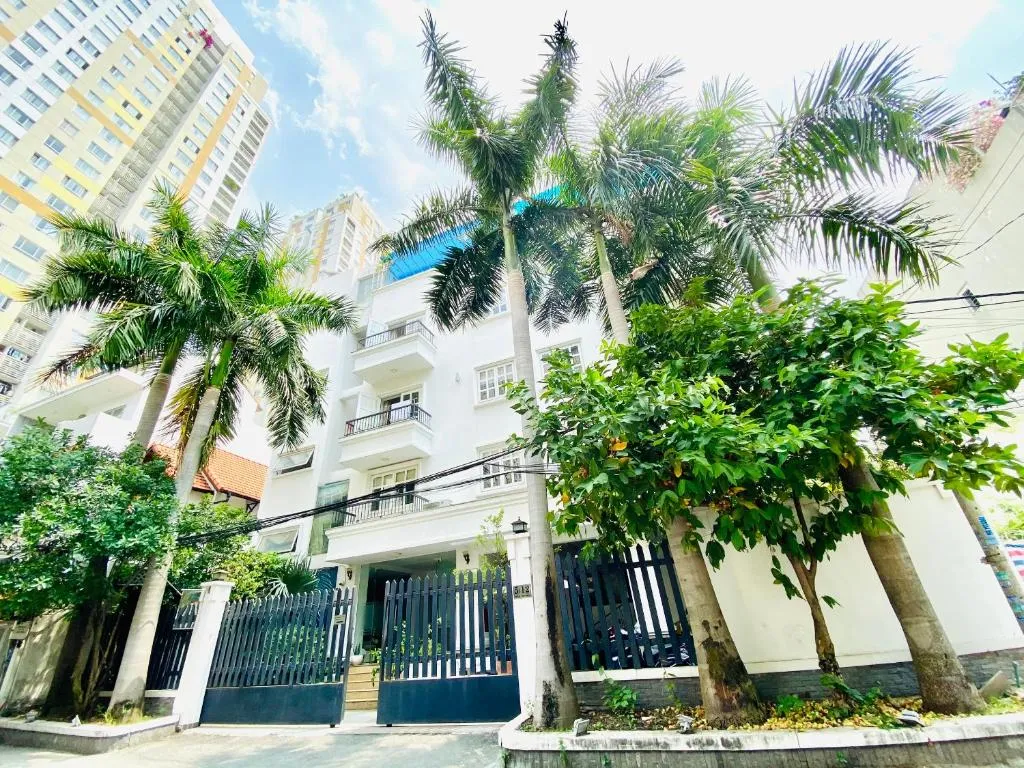 Image 1 of Pearl Service Apartment