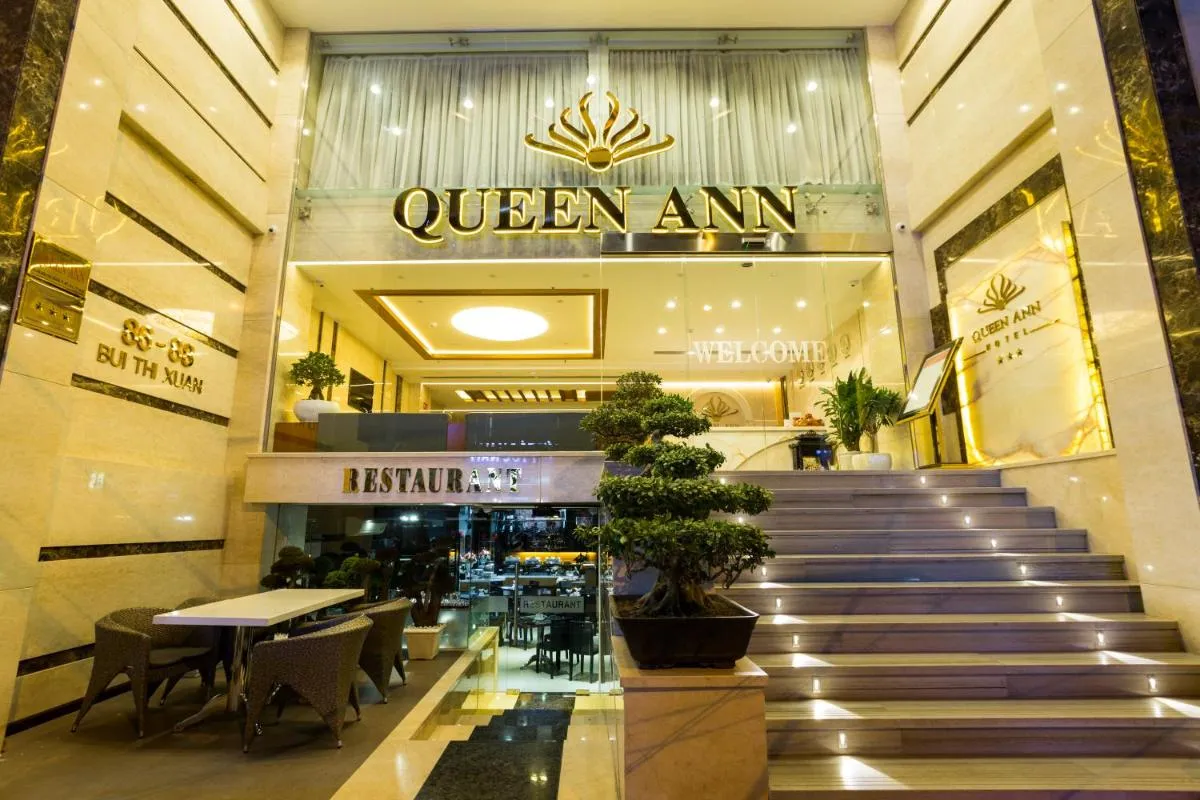 Image 3 of Queen Ann Hotel