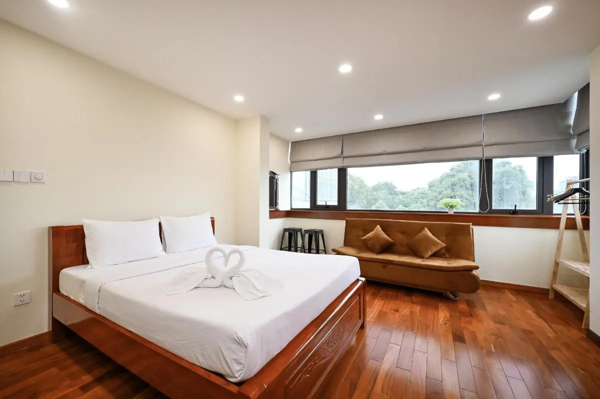 Image 5 of Red Sun Airport Saigon Hotel