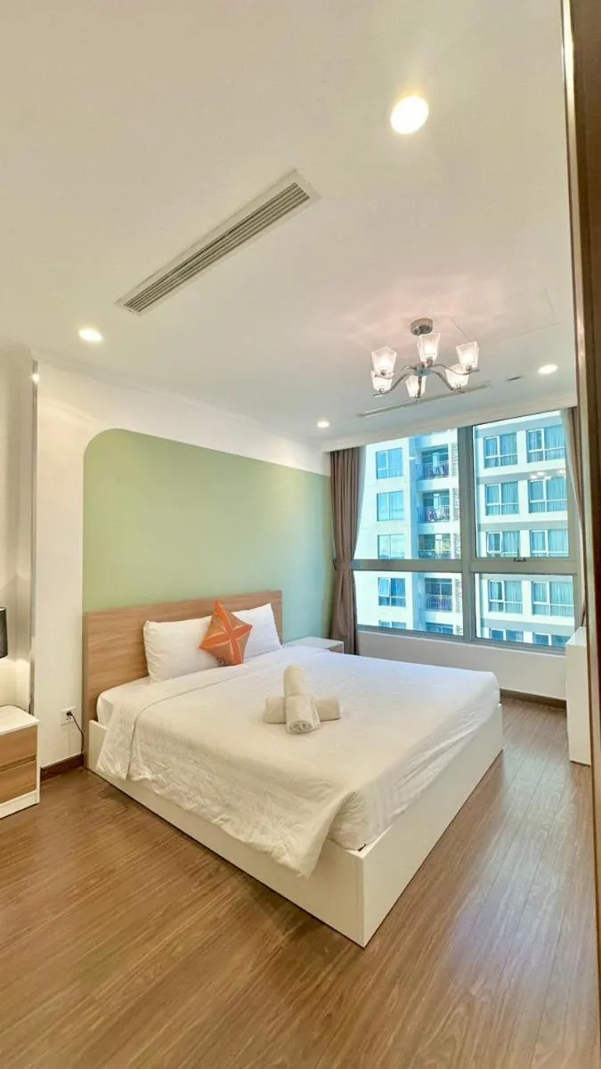 Image 4 of Renovation Landmark 81 since August 2024