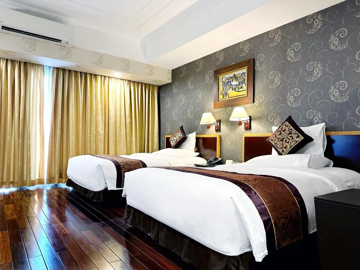 Image 4 of Rex Hotel