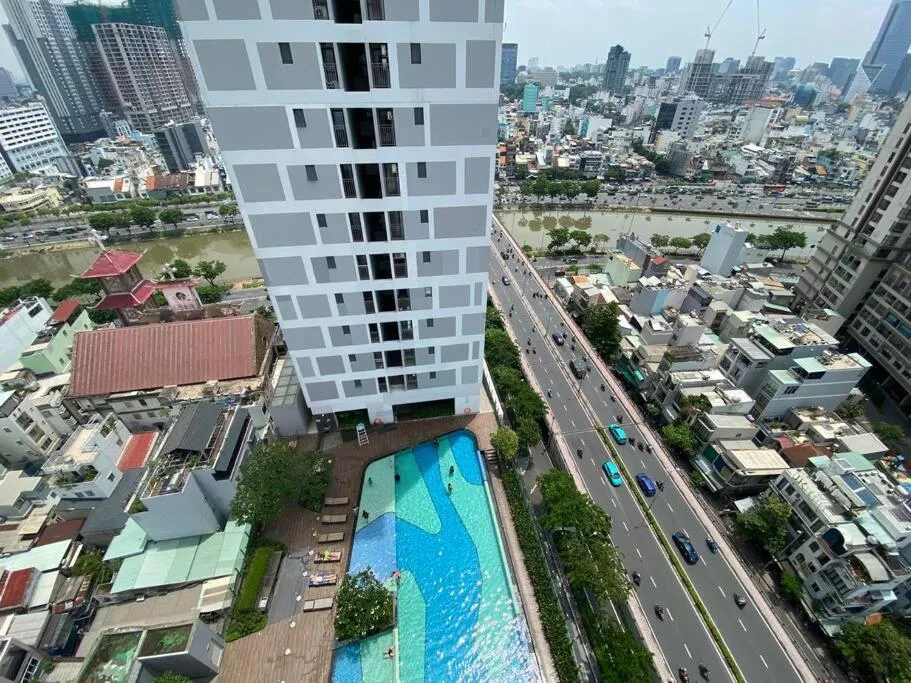 Image 3 of Rivergate – High floor Studio Free Pool, eSIM for booking over 5 nights