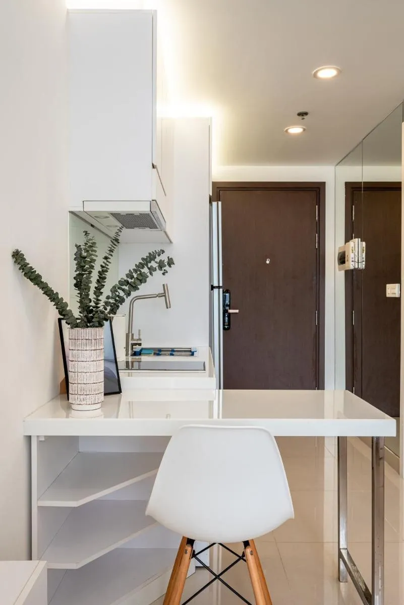 Image 4 of Rivergate – High floor Studio Free Pool, eSIM for booking over 5 nights