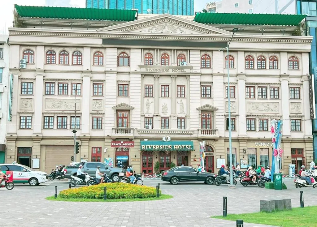 Image 1 of Riverside Hotel Saigon