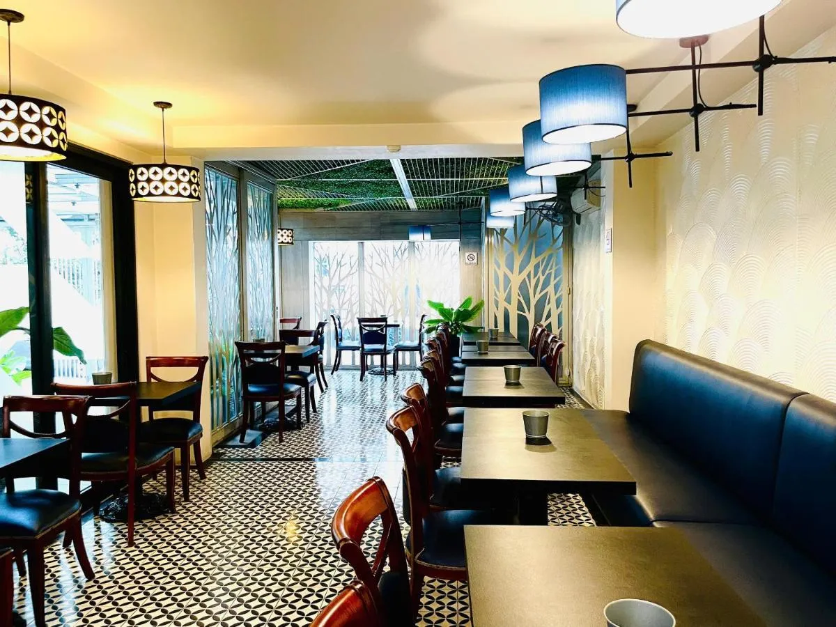 Image 5 of Royal Dragon Boutique Hotel Tan Binh