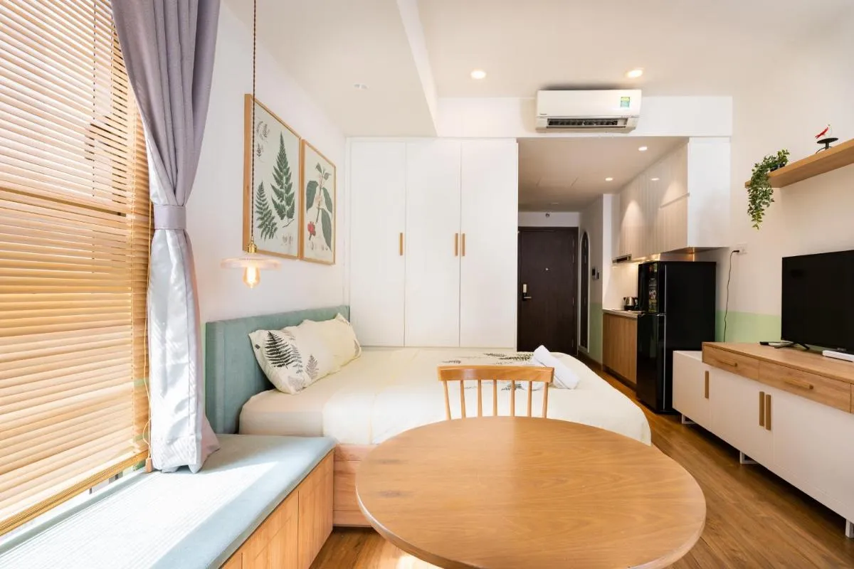 Image 4 of SaiGon Royal – Morden Studio – River View – Hana Apart 17