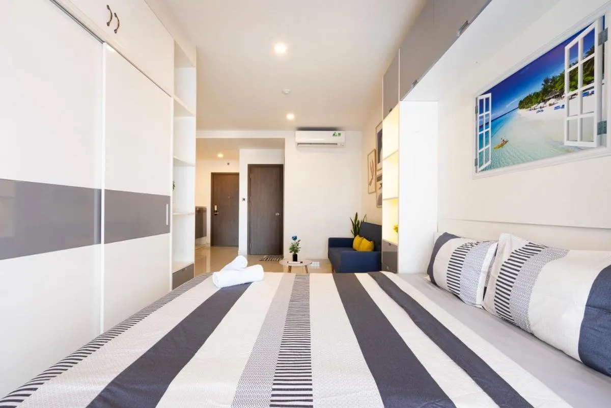 Image 3 of SaiGon Royal – New & Stylist Studio – Hana Apart 526