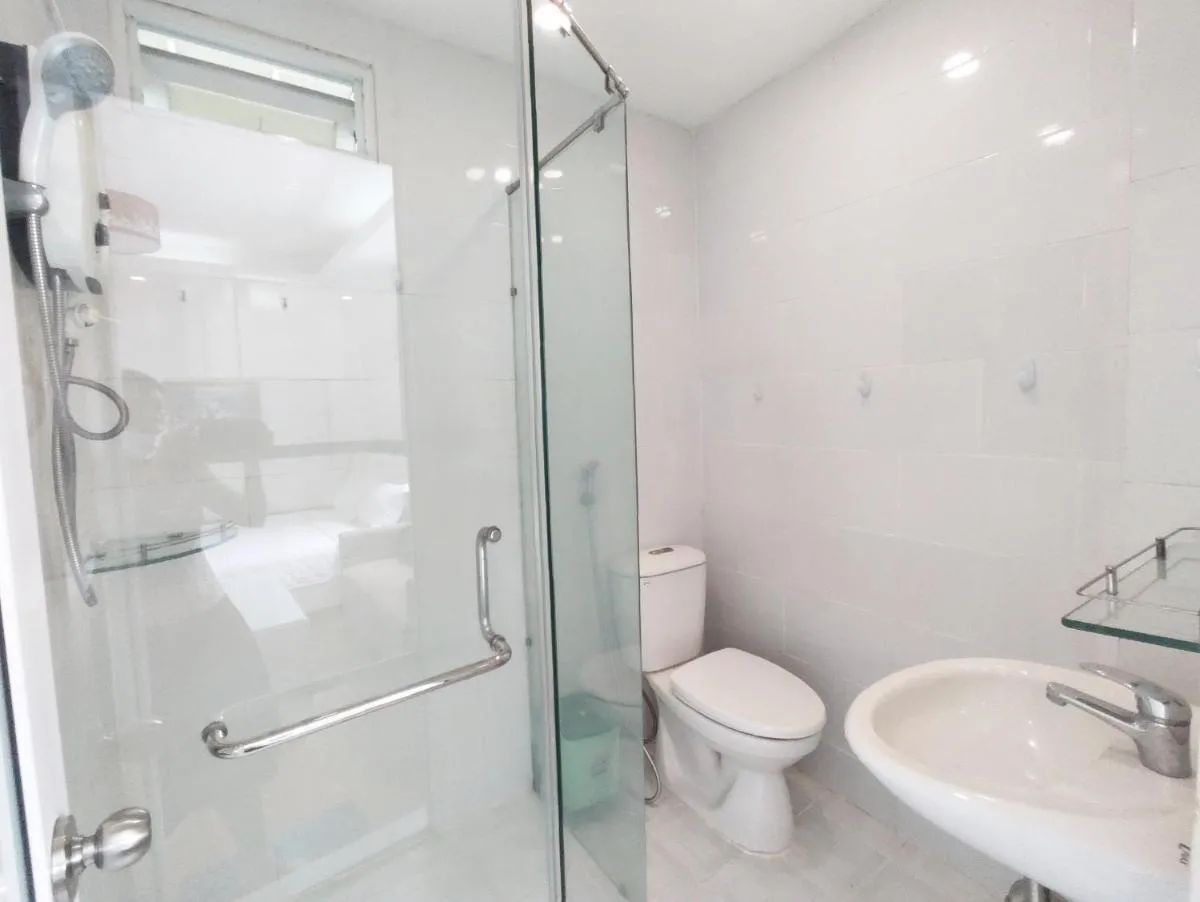 Image 3 of Saigon Apartments 2