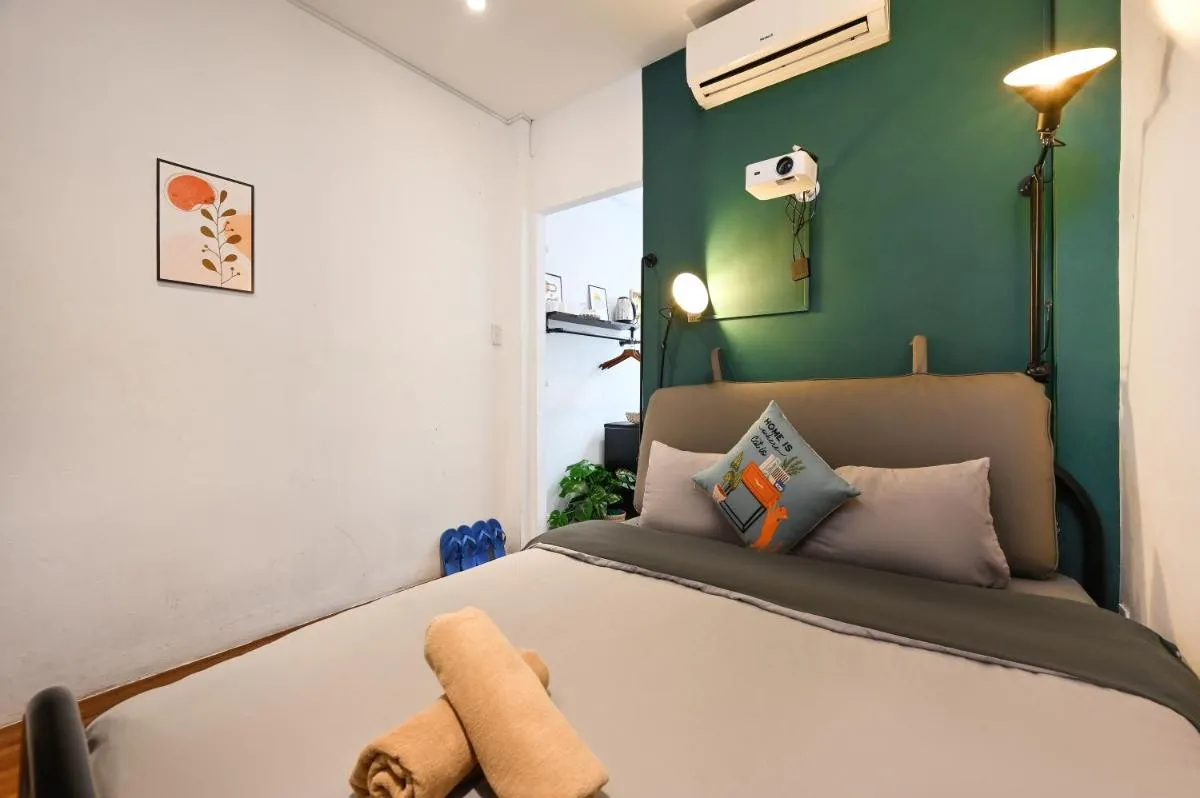 Image 5 of Saigon Hideout