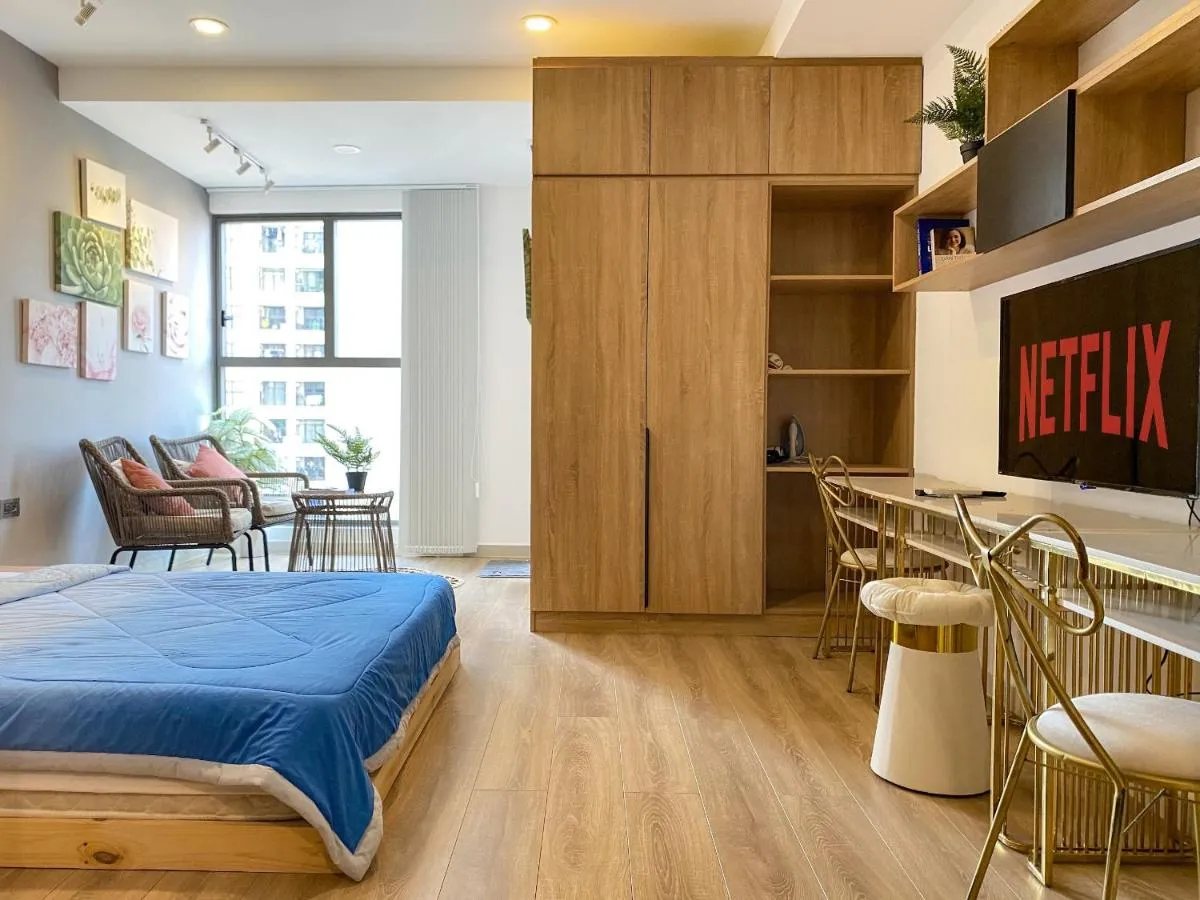Image 3 of SaigonRoyal- District 4 Luxury Best Choosing