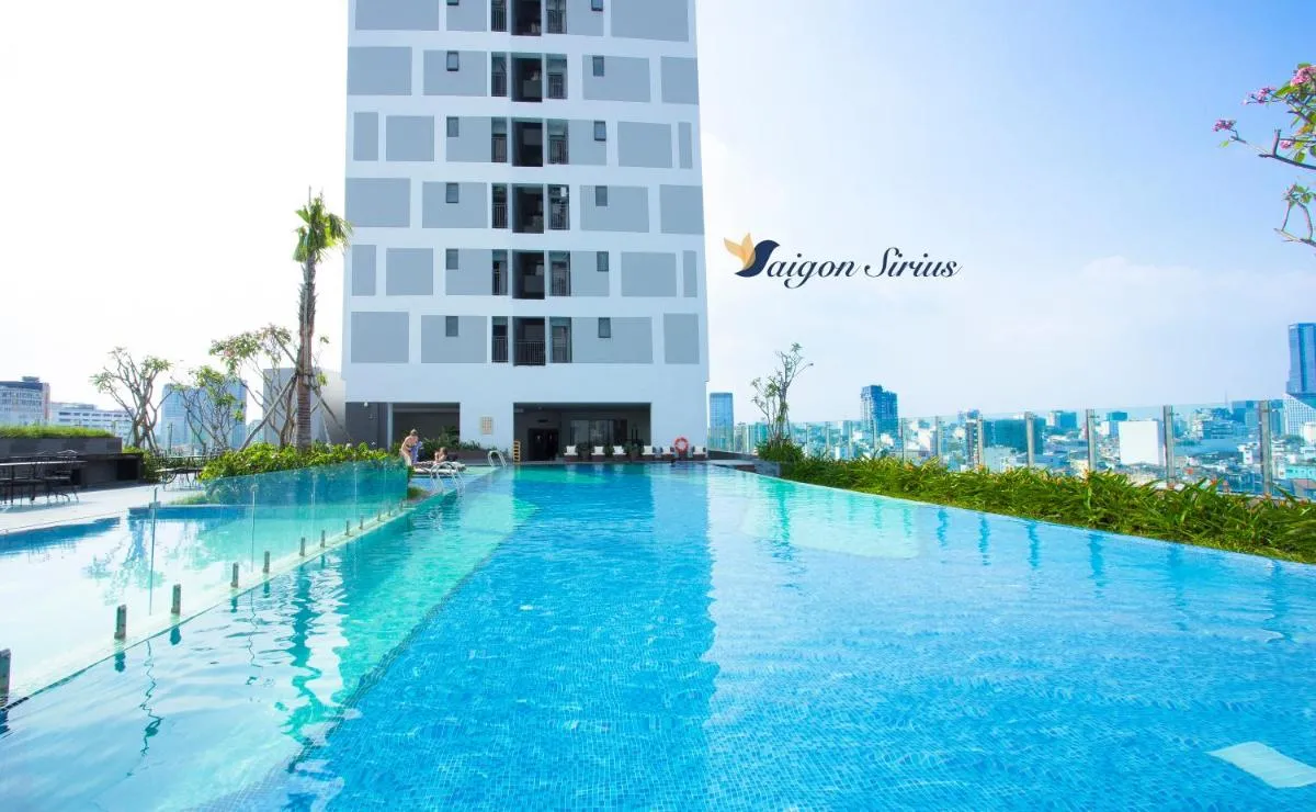 Image 4 of Saigon Sirius
