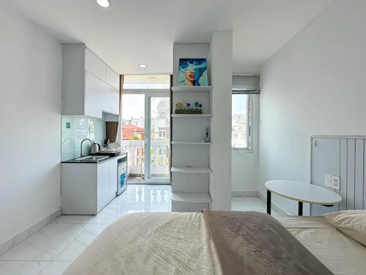 Image 4 of Siris Residences