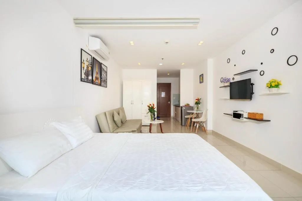 Image 1 of Sky Center Apartment
