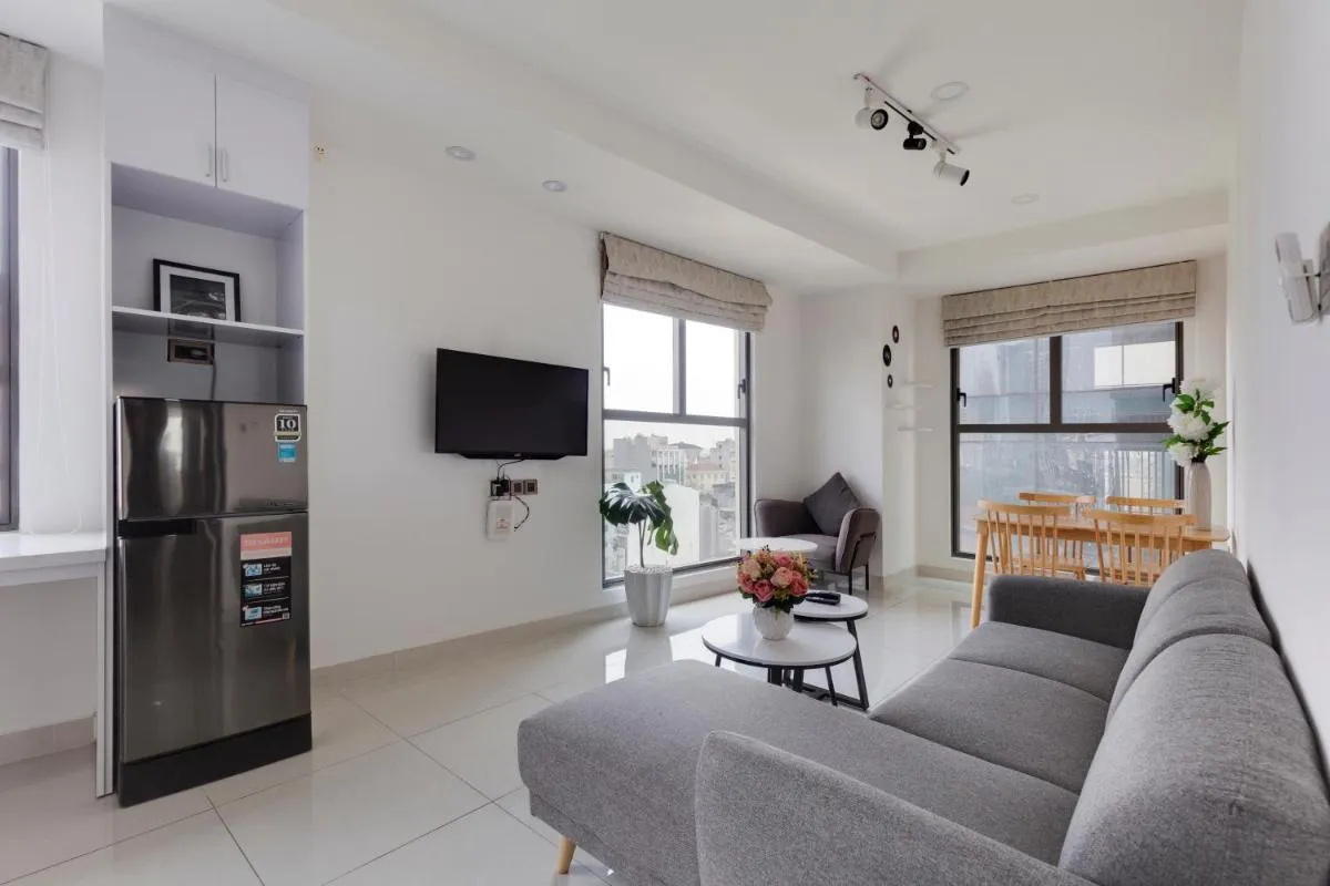 Image 3 of Smile Home – Saigonroyal luxury Apartment – center District 4
