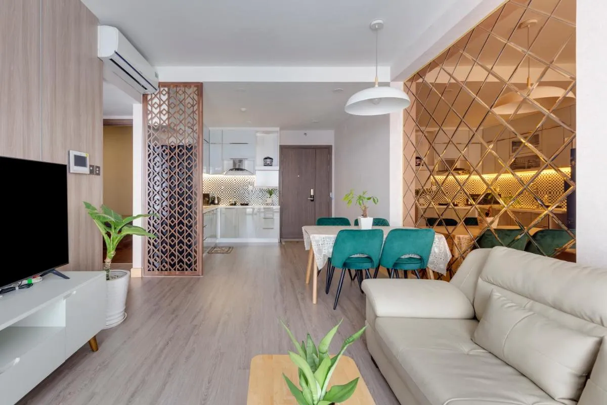 Image 4 of Smile Home – Saigonroyal luxury Apartment – center District 4