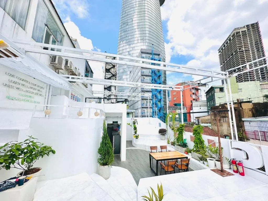 Image 1 of Spacious Penthouse private rooftop in D1 HCMC
