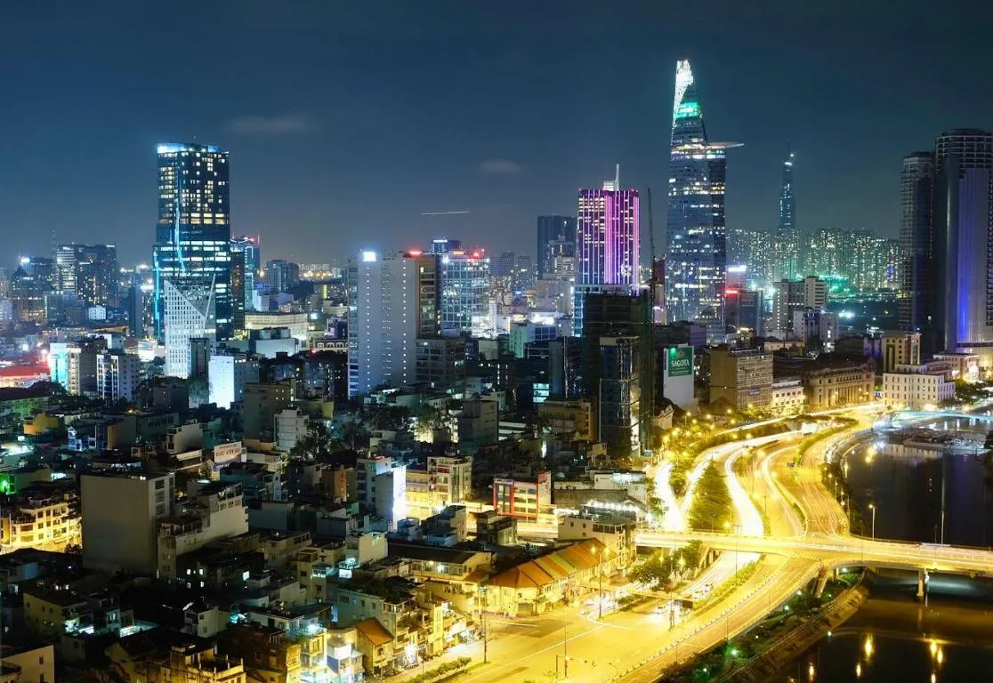 Image 1 of Spacious Saigon – Infinity Pool in Rivergate